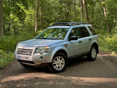 LAND ROVER FREELANDER 2 2.2 TD4 SE